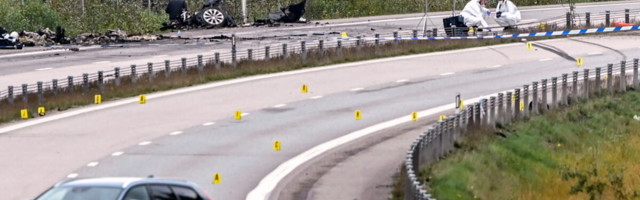 Lars Vilksi hukkumispaigas on maanteel tugevad pidurdusjäljed ligi 90-kraadise nurga all