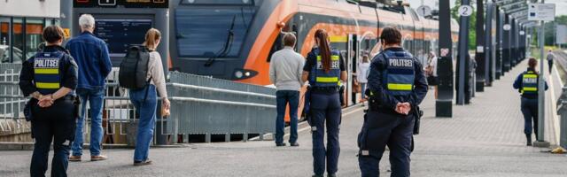 FLÄSH | Politsei kontrollis Narvast saabunud reisijaid