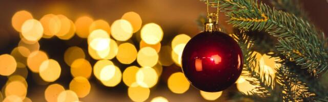 Lasnamäel kerkivad mitmed jõulupuud