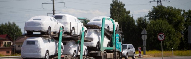Mootorsõidukite müüjate müügitulu pole veel taastunud