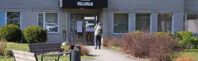 FOTOD JA VIDEO Harku lapsevanemad protestivad ohtliku koolitee vastu