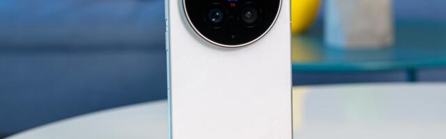 vivo begins global rollout of the X300 Ultra and X300 FE