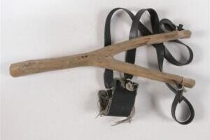 Poiste sõda mängult ja päriselt: kolm lapsepõlvepilti  Teise maailmasõja ajast