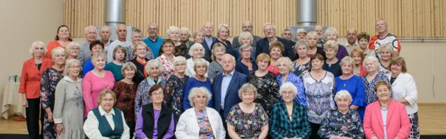 Väätsa eakate selts "Ristikhein" alustas uut hooaega