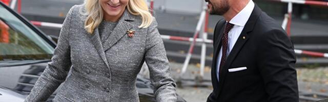 Norra parlament hääletas vaatamata Mette-Mariti skandaalidele kuningriigi säilitamise poolt