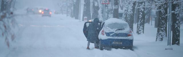 Erakordselt karm talv autodele_ diiselautod ei käivitu, seisma jäävad ka elektriautod