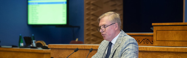 Umbusaldusavaldus kaitseminister Kalle Laanetile kukkus läbi