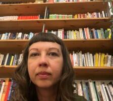 Raamaturiiulid siin, raamaturiiulid seal 