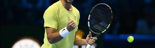 Carlos Alcaraz lõpetab aasta maailma esireketina