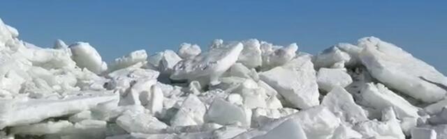 VIDEO | Võimas! Rüsijää on Peipsi kallastele moodustanud mitme meetri kõrgused vallid