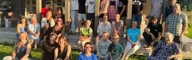 Val­ge­jõe, Va­na­kü­la ja Park­si 735. aas­ta­päe­va pi­dus­tus­tel teh­ti kul­tuu­ri- ja kuns­ti­ret­ki