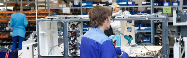 Swedbank: tööstussektori kindlustunne langes eelmise kriisi ajal nähtud tasemeni